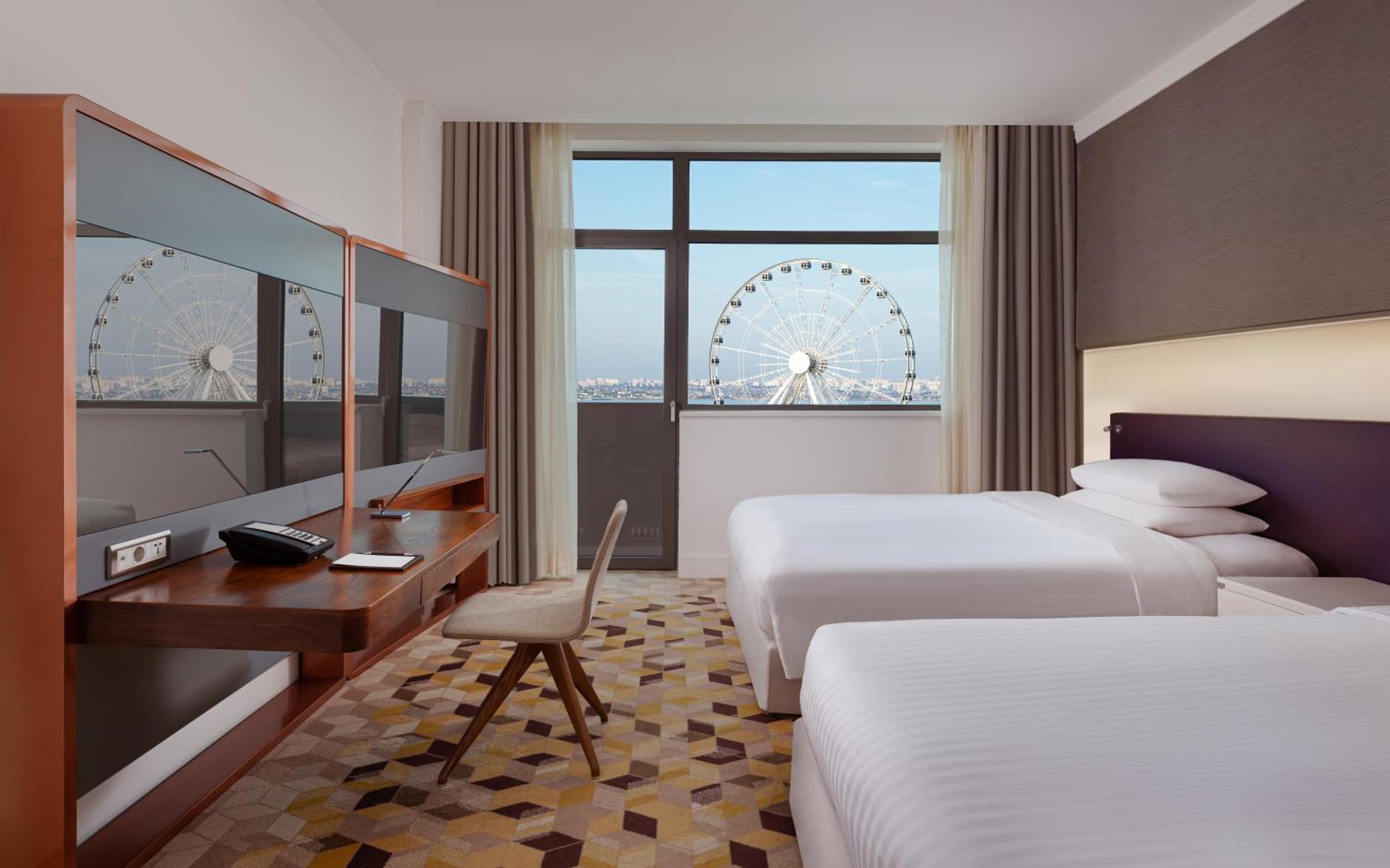 Sheraton Baku Intourist Kültér fotó Deluxe room