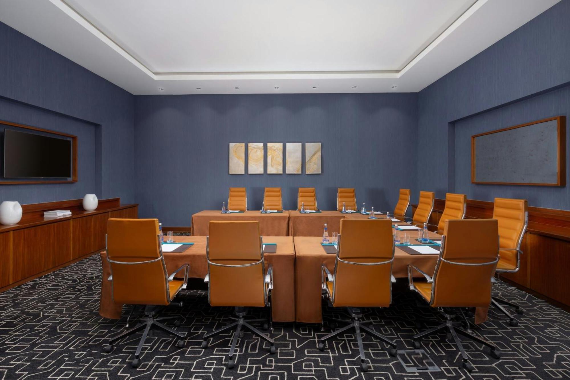 Sheraton Baku Intourist Kültér fotó Boardroom
